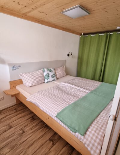 Ferienwohnung Cashy - Bett 180*200